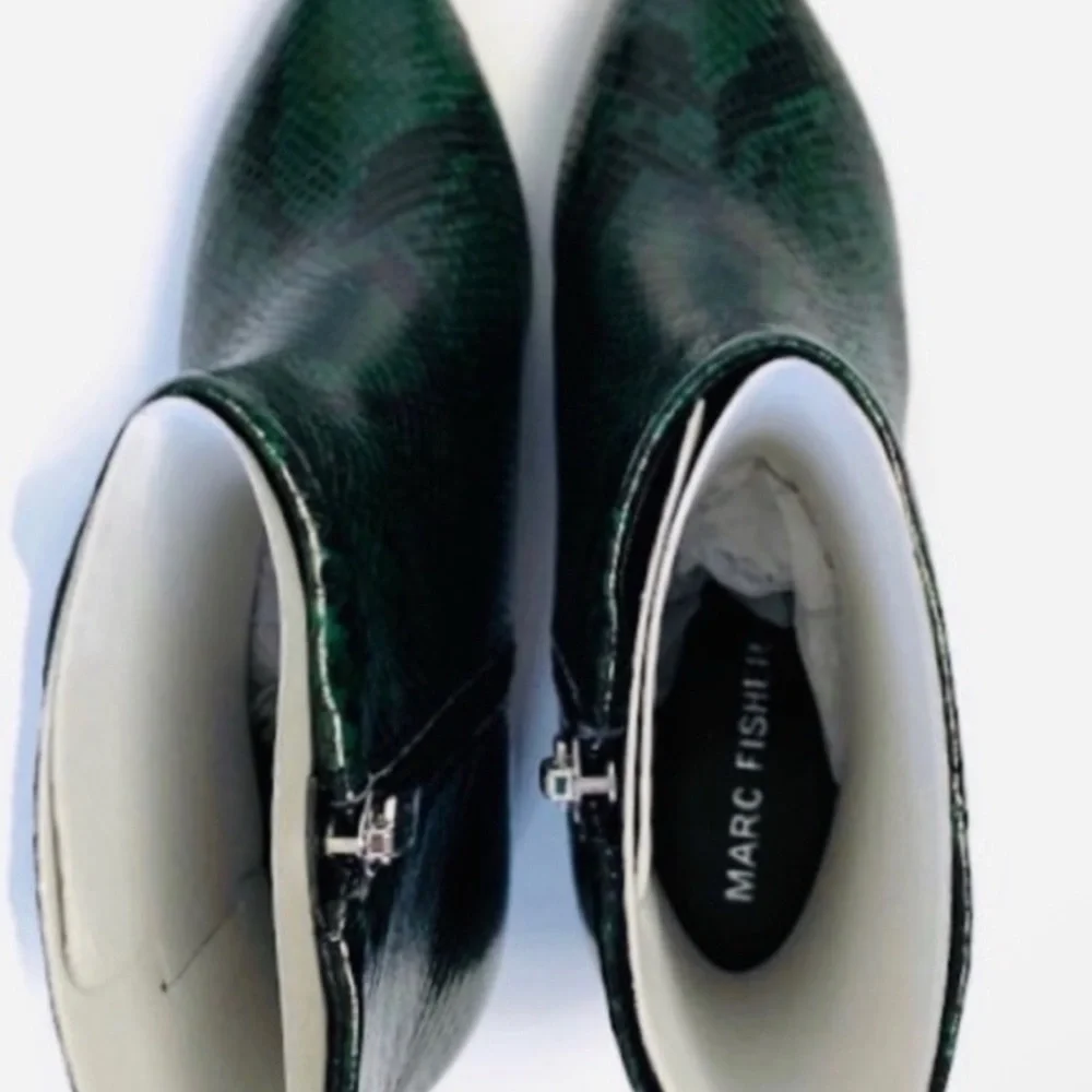 Marc Fisher Green & Black Jelly Booties Size 7 - Picture 7 of 8